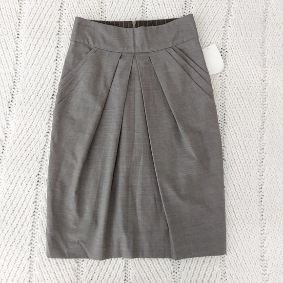 New TRINA TURK Pleated High Waist Pencil Skirt - Picture 1 of 7